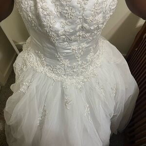 White wedding dress